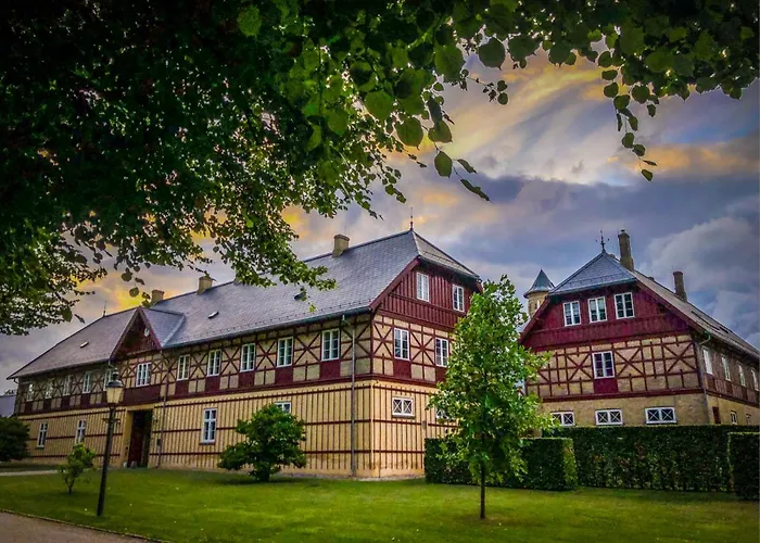 ホテル Bernstorff Castle 3*